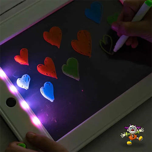 Tableta magica cu 20 de planse de lucru